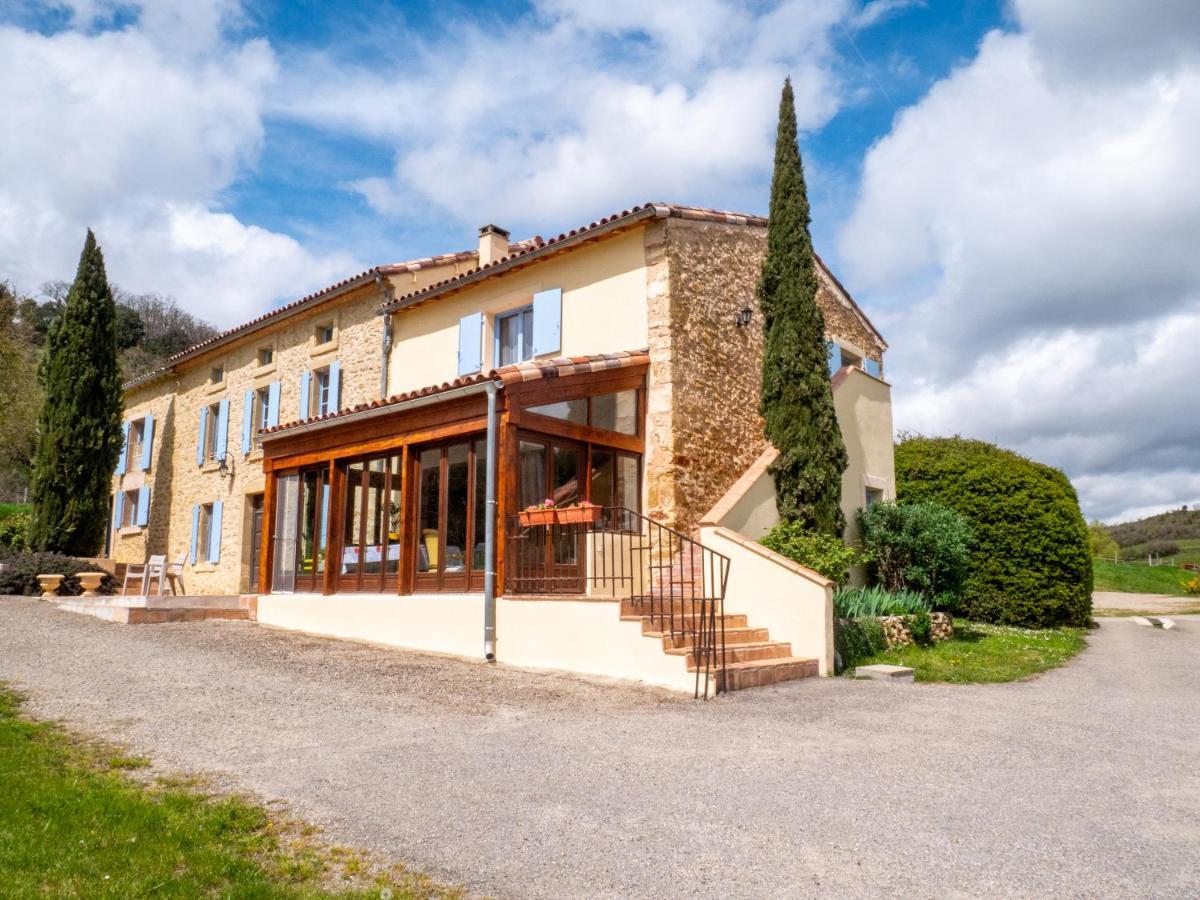 Gites Et Roulottes Au Domaine De La Trille Sainte-Foi Exterior foto