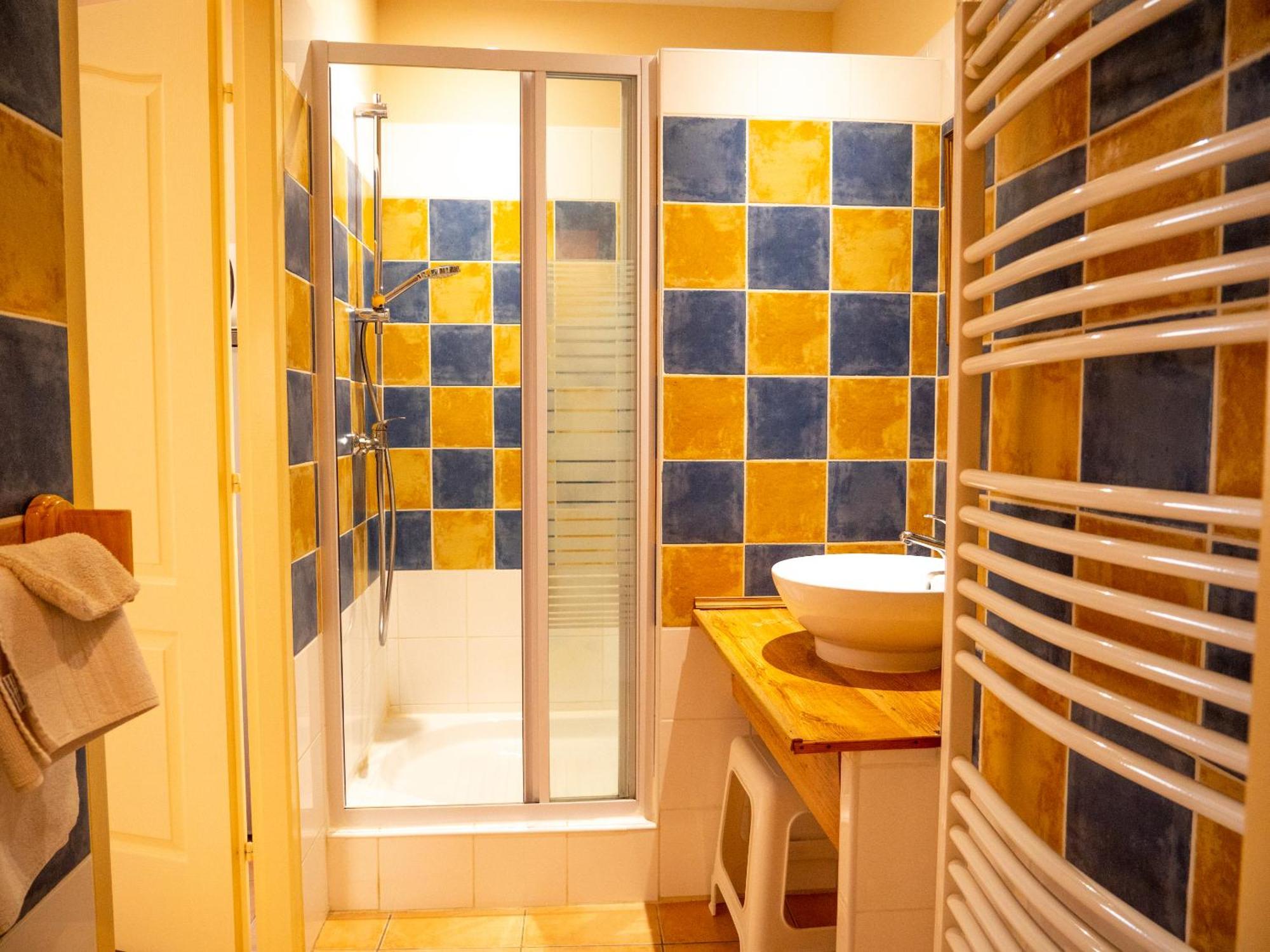 Gites Et Roulottes Au Domaine De La Trille Sainte-Foi Habitación foto