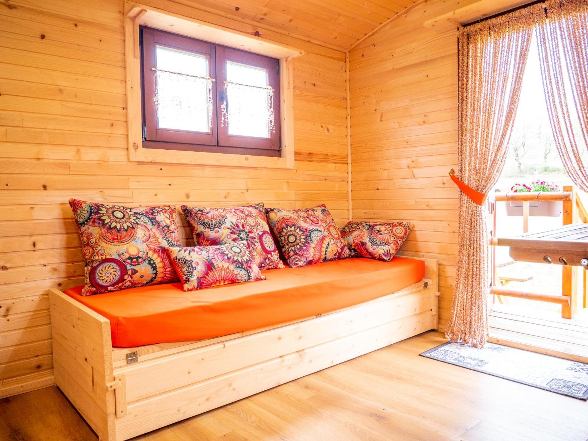 Gites Et Roulottes Au Domaine De La Trille Sainte-Foi Habitación foto