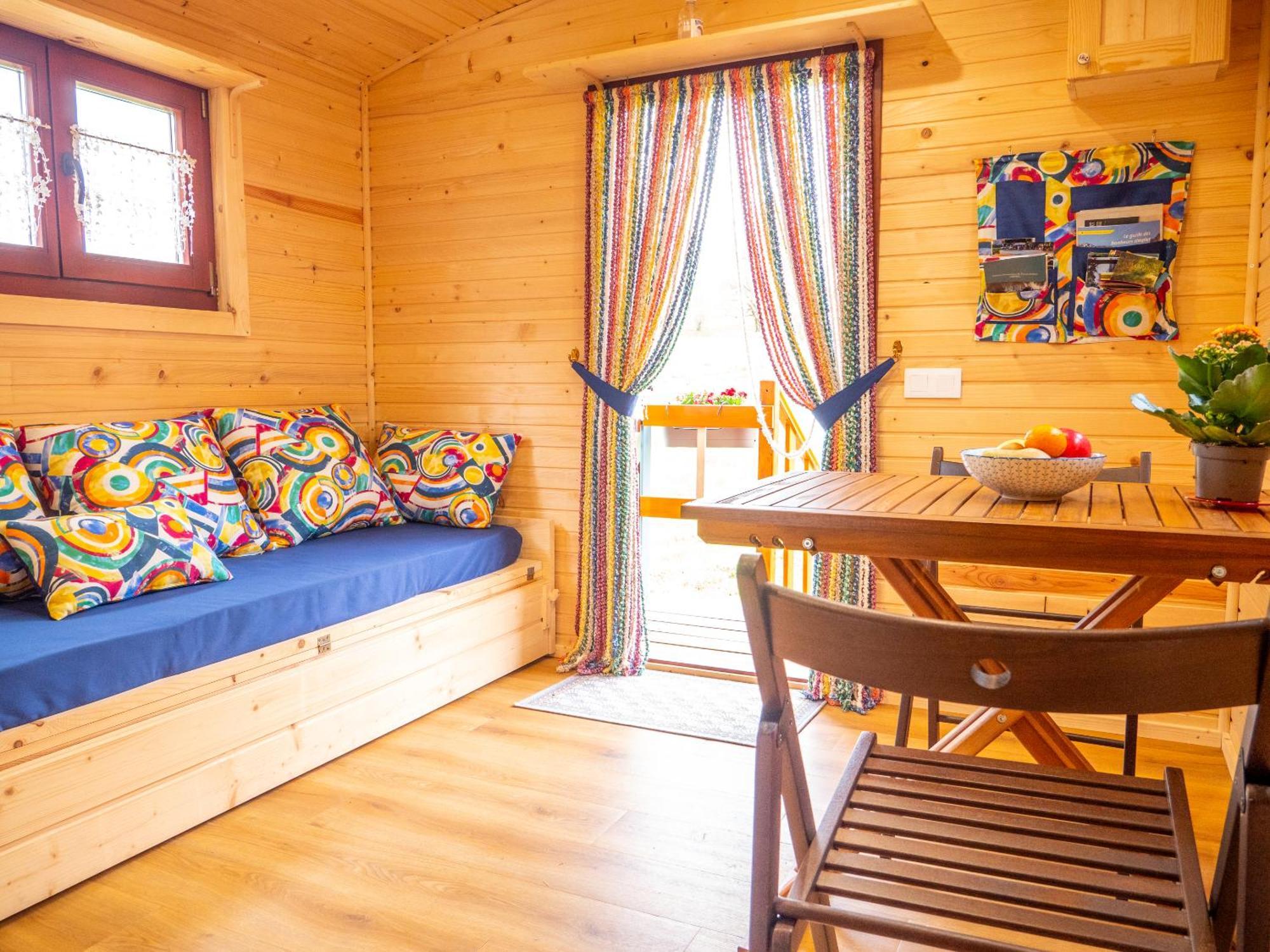 Gites Et Roulottes Au Domaine De La Trille Sainte-Foi Habitación foto
